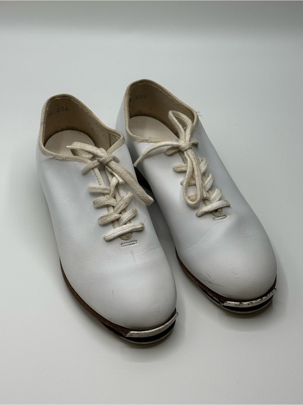Dance Class White Leather Tap Shoes with Cream Laces